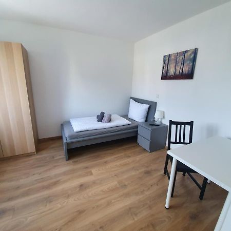 Gaestehaus Am Heuss-Platz Erlangen Eksteriør billede