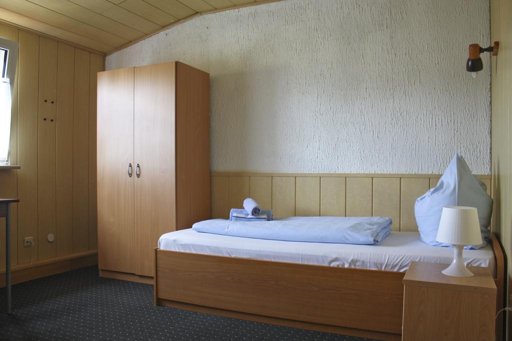 Gaestehaus Am Heuss-Platz Erlangen Værelse billede